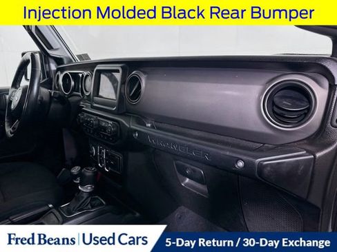 Used 2021 Jeep Wrangler Unlimited Sport AWD/4WD image 35