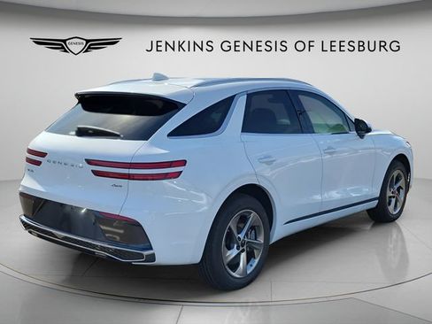 Used 2026 Genesis GV70 2.5T Select AWD/4WD image 4