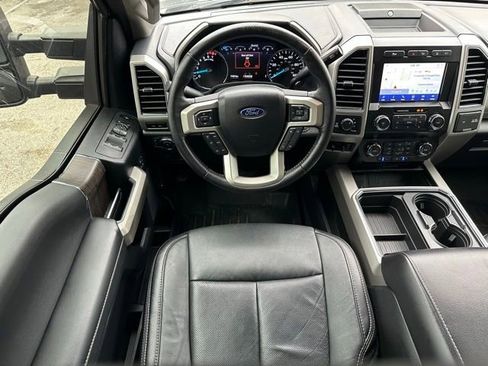 Certified 2020 Ford F250 Lariat w/ Lariat Ultimate Package image 10