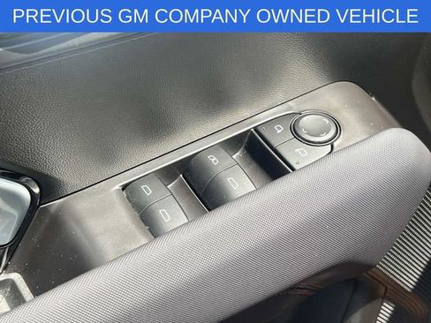 Used 2025 Chevrolet Colorado Z71 w/ Technology Package AWD/4WD image 14