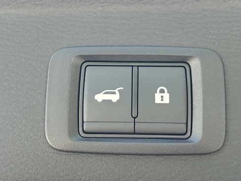New 2026 Nissan Rogue SL AWD/4WD image 13