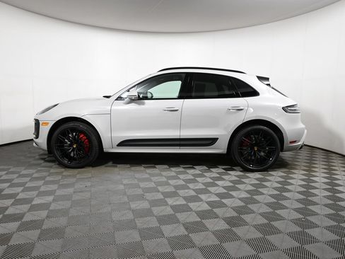 Used 2026 Porsche Macan GTS AWD/4WD image 2