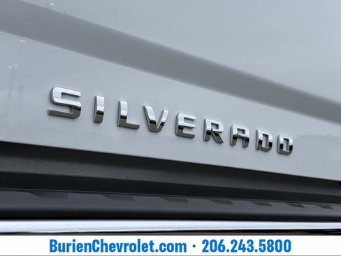 Used 2016 Chevrolet Silverado 1500 LT w/ All Star Edition image 38