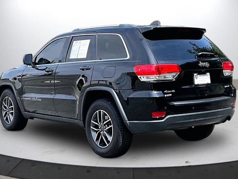 Used 2019 Jeep Grand Cherokee Laredo w/ Laredo X Package AWD/4WD image 7
