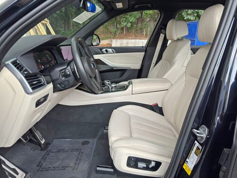Used 2020 BMW X5 sDrive40i w/ M Sport Package RWD image 14