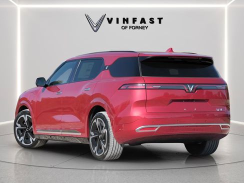 New 2024 VinFast VF 9 Plus AWD/4WD image 2