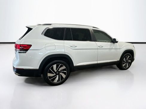 Certified 2025 Volkswagen Atlas SEL AWD/4WD image 4