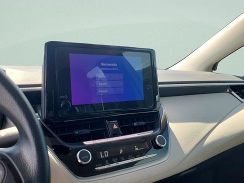 Certified 2025 Toyota Corolla LE w/ LE Premium Package FWD image 18