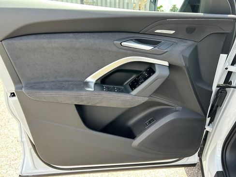New 2026 Audi SQ5 Premium Plus AWD/4WD image 19