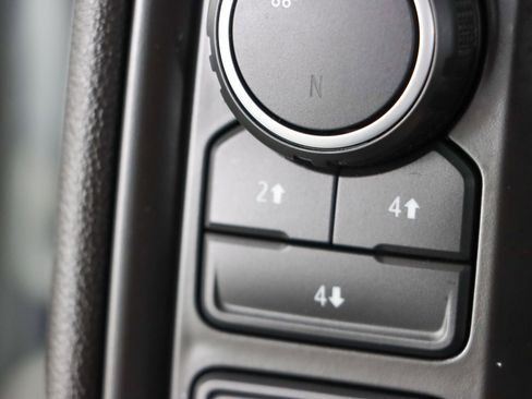 Used 2023 Chevrolet Silverado 2500 Custom w/ Custom Value Package image 22