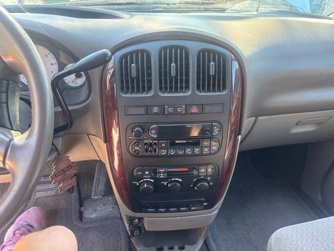 Used 2001 Dodge Grand Caravan Sport FWD image 19