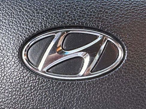 Used 2021 Hyundai Tucson SE AWD/4WD image 22