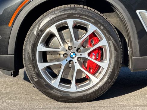 Used 2021 BMW X5 xDrive40i w/ Premium Package image 35