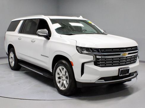 Used 2023 Chevrolet Suburban Premier AWD/4WD image 1