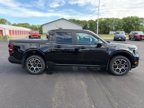 Used 2025 Ford Maverick Lariat w/ 4K Tow Package AWD/4WD image 6