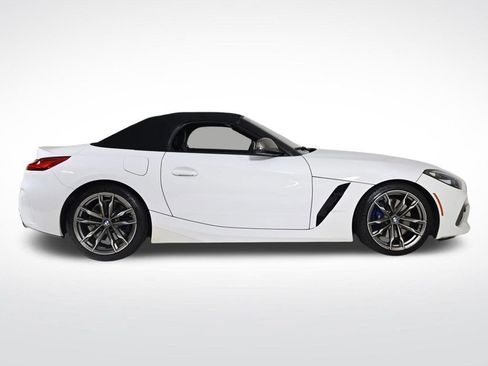 Used 2020 BMW Z4 M40i w/ Executive Package image 6