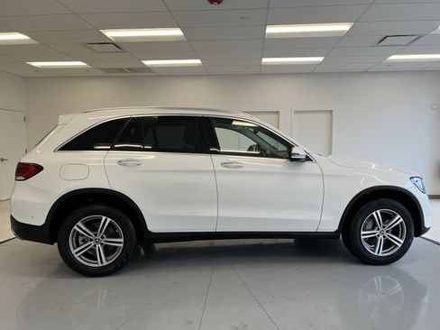 Used 2021 Mercedes-Benz GLC 300 4MATIC image 8