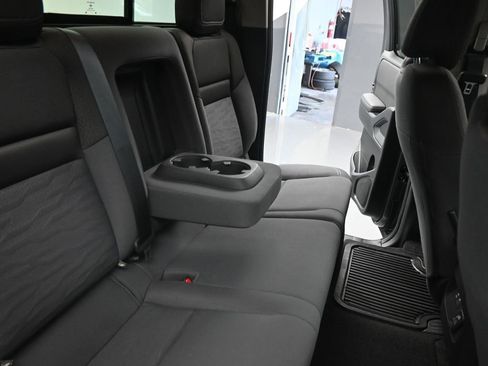 Used 2024 Nissan Frontier SV w/ SV Convenience Package image 20