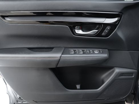 Used 2024 Honda CR-V Sport Touring image 16