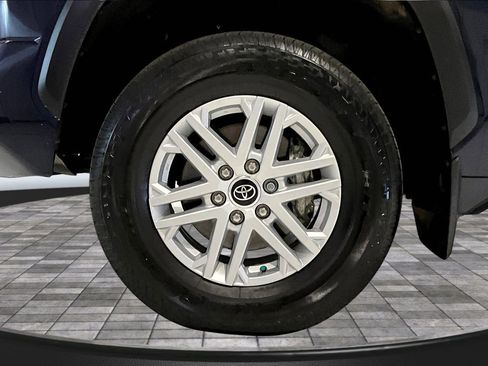 Used 2024 Toyota Tundra SR image 35