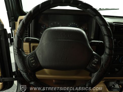 Used 2000 Jeep Wrangler Sahara AWD/4WD image 36