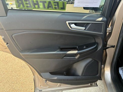 Used 2020 Ford Edge SEL w/ Cargo Accessory Package FWD image 14