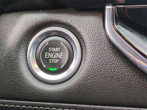 Certified 2023 Chevrolet Colorado LT w/ LT Convenience Package image 17