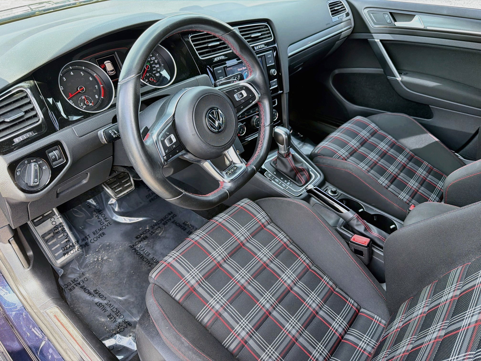 Used 2018 Volkswagen GTI S FWD image 24