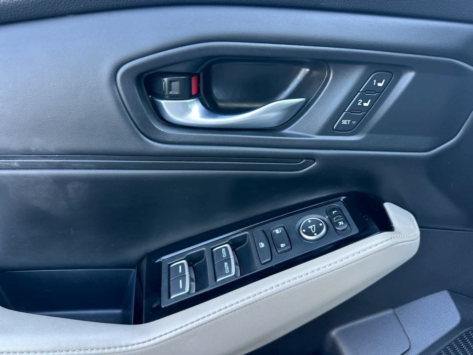 Used 2023 Honda Accord Touring image 13
