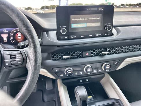 Used 2023 Honda Accord EX image 18