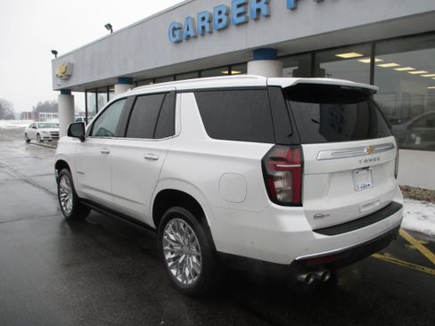 Used 2023 Chevrolet Tahoe High Country w/ Advanced Technology Package image 3