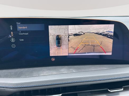 Used 2025 Cadillac XT4 Sport AWD/4WD image 13