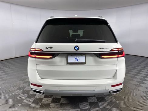 Used 2026 BMW X7 xDrive40i w/ Premium Package image 26