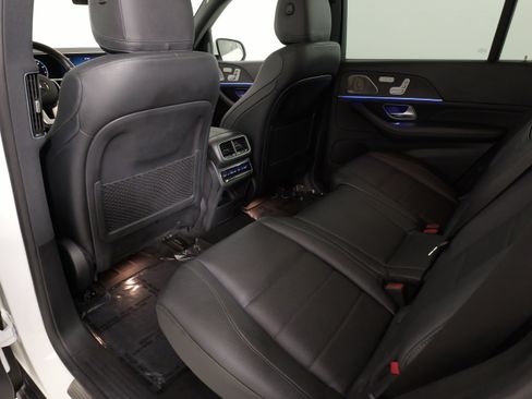 Used 2022 Mercedes-Benz GLS 450 4MATIC image 39