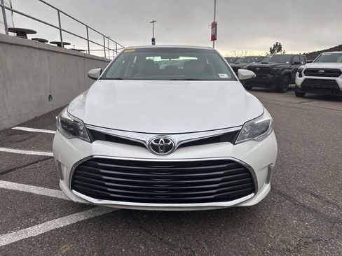 Used 2016 Toyota Avalon XLE image 3
