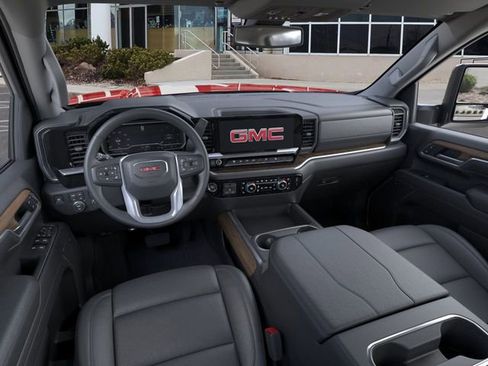 New 2026 GMC Sierra 3500 SLT w/ SLT Premium Package image 15