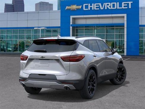 New 2026 Chevrolet Blazer LT image 4