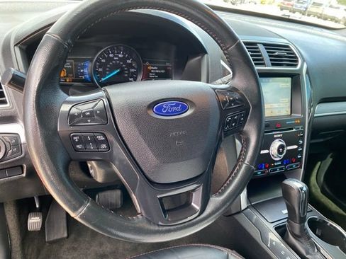 Used 2017 Ford Explorer Sport w/ Equipment Group 401A AWD/4WD image 13
