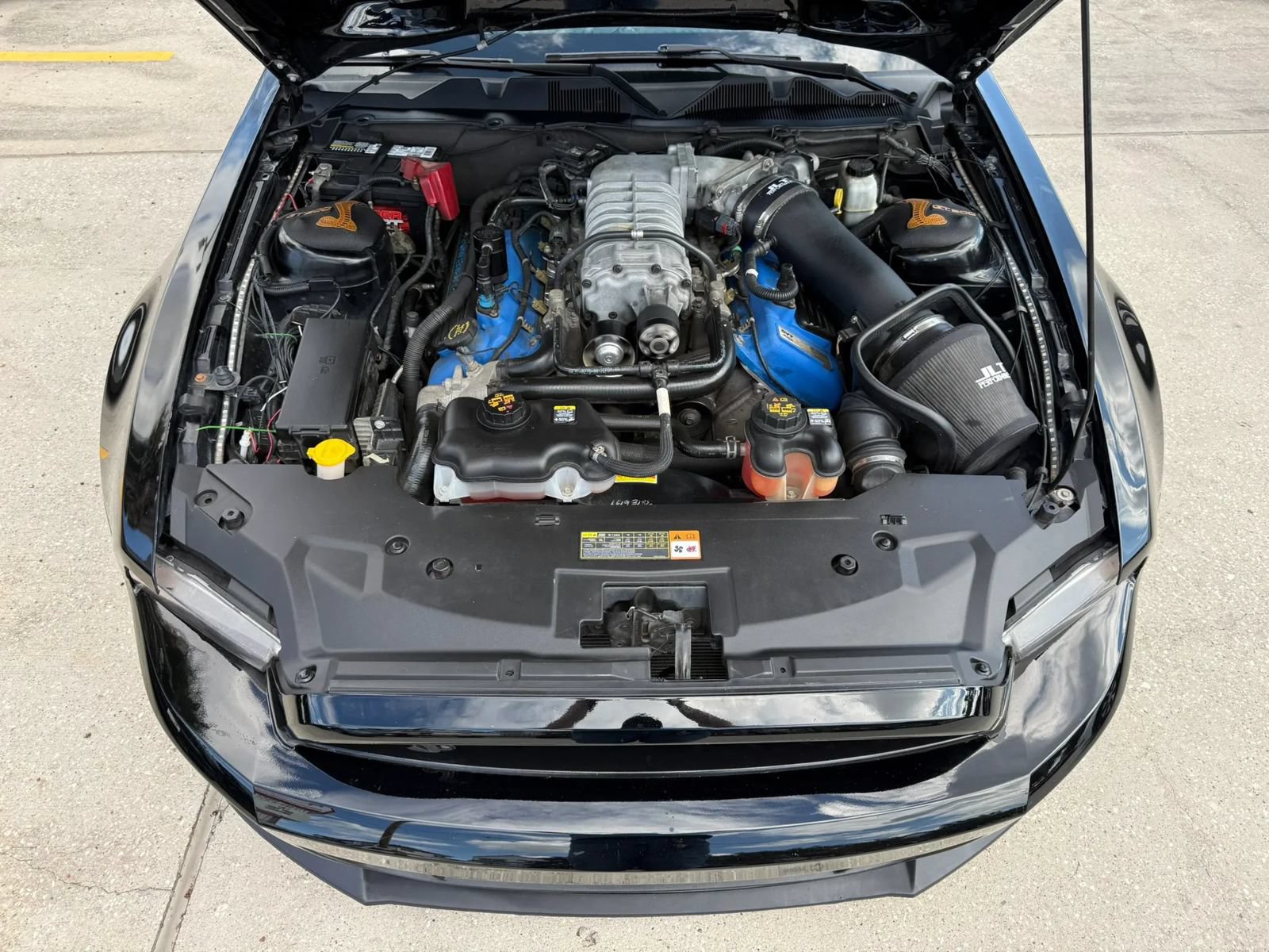 Used 2012 Ford Mustang Shelby GT500 RWD image 9