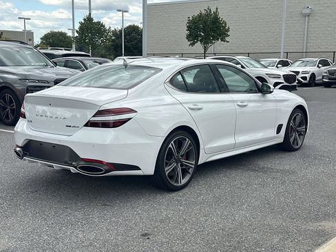 Used 2025 Genesis G70 3.3T Advanced AWD/4WD image 5