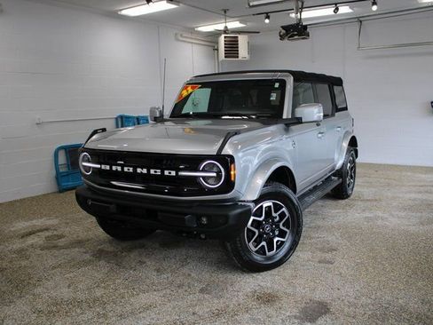 Certified 2021 Ford Bronco Outer Banks image 9