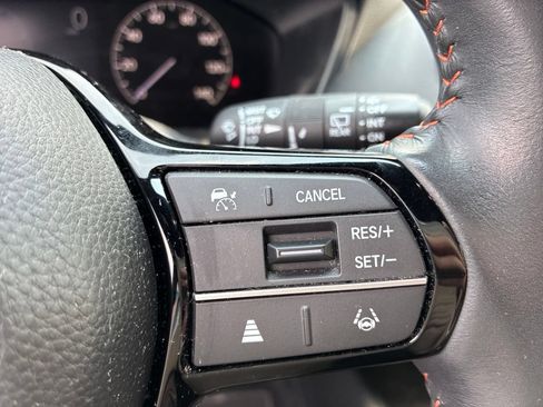 Used 2024 Honda HR-V Sport image 15