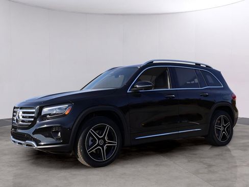New 2026 Mercedes-Benz GLB 250 4MATIC image 3