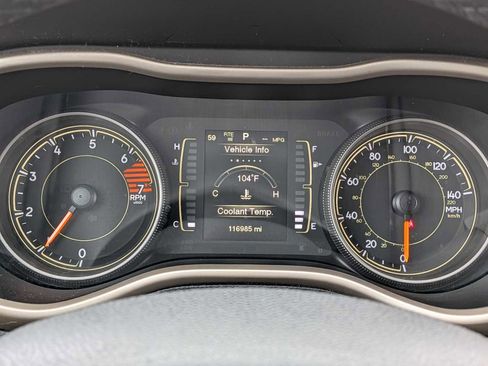 Used 2016 Jeep Cherokee 75th Anniversary image 32