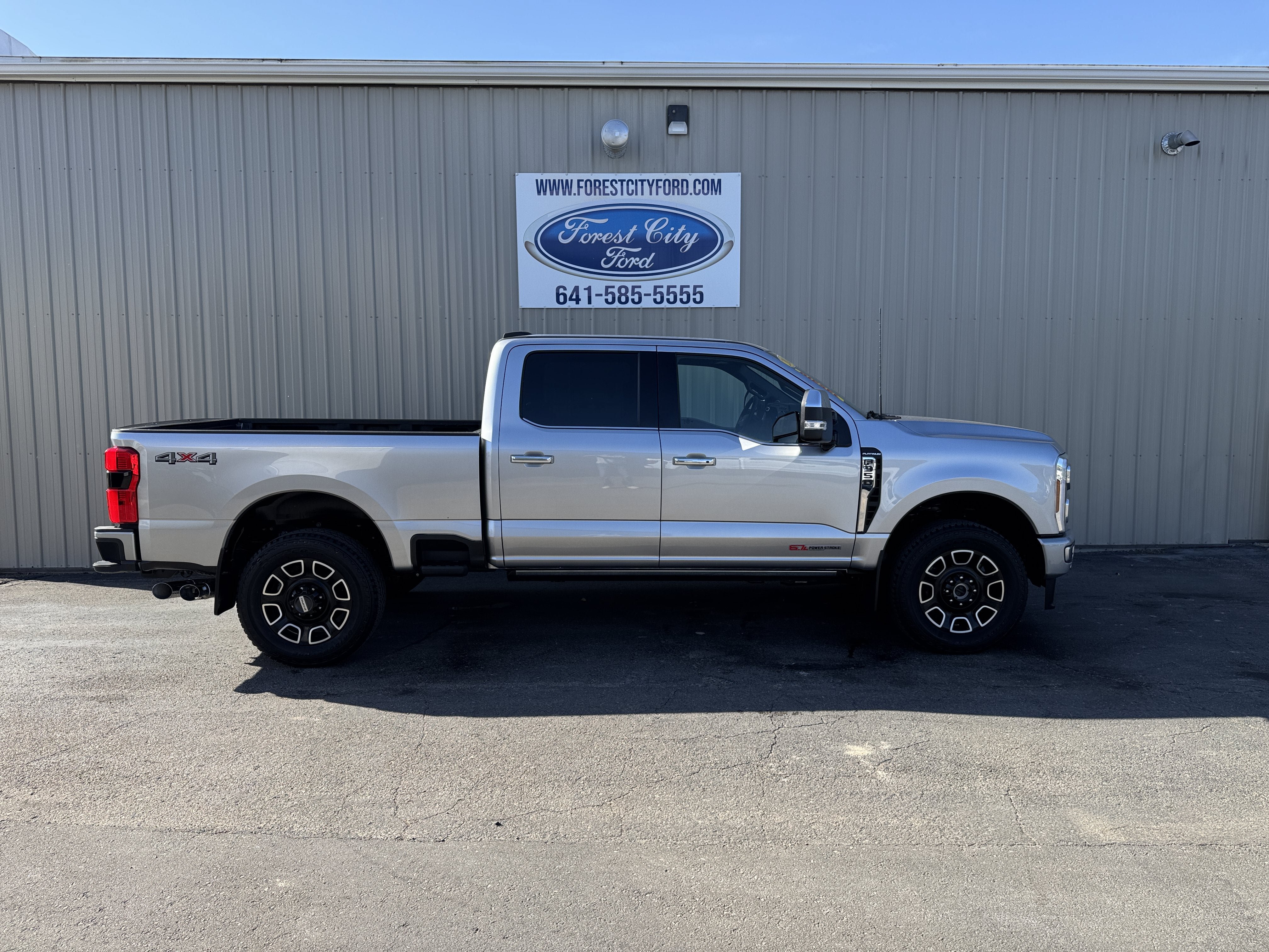 Used 2024 Ford F350 Platinum AWD/4WD image 6