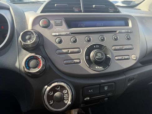 Used 2011 Honda Fit Sport image 10