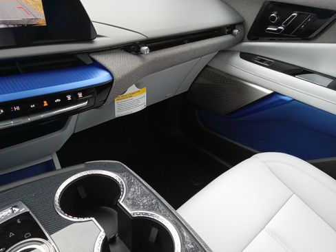 New 2026 Cadillac Optiq Sport 1 image 18