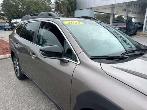 Used 2023 Subaru Outback Limited image 16