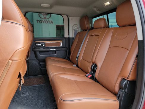 Used 2018 RAM 3500 Laramie Longhorn image 8