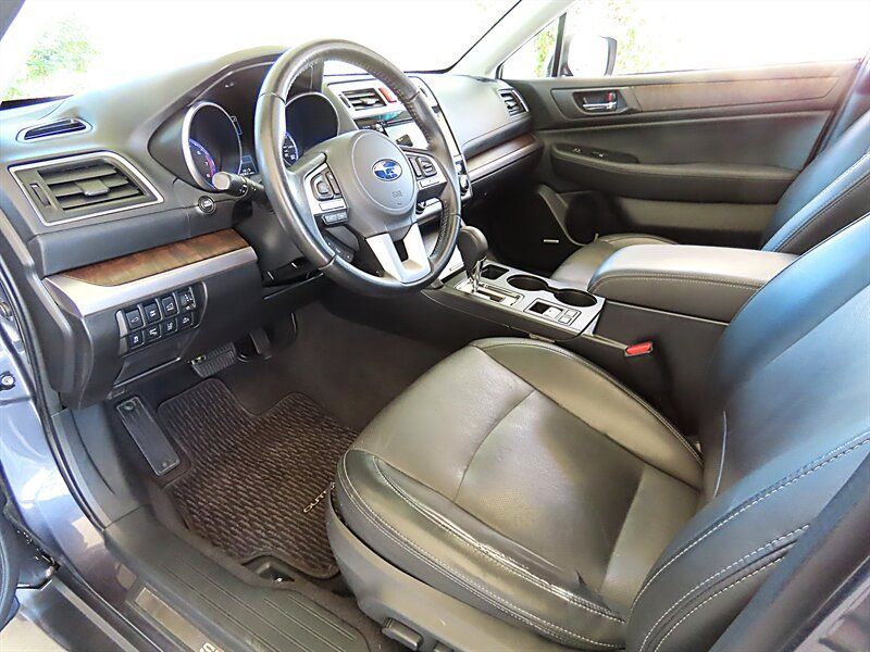 Used 2015 Subaru Outback 3.6R Limited AWD/4WD image 10